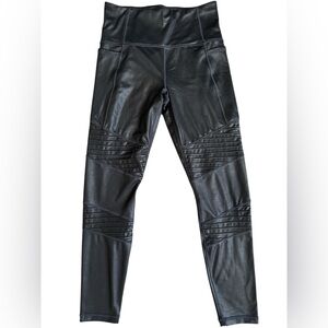 Athleta inclination moto tight Black Shimmer Metallic size small